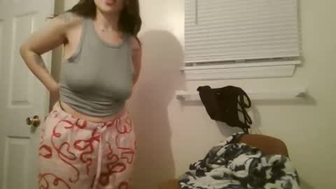 peachyhoneydrip online show from 05.14.26