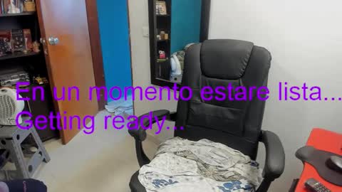 Tangerine Penaut online show from 02.01.26