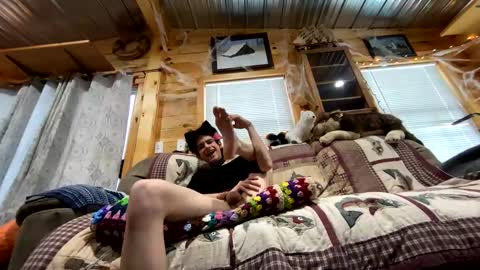 Pearl online show from 12.08.24