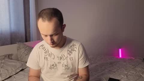 Snapshot of pearl_couple chatting on 02.10.26 Rina and Max online show from 02.10.26