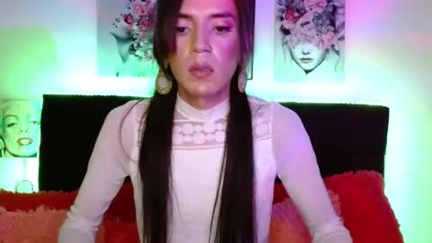 pearlatin online show from 02.04.26