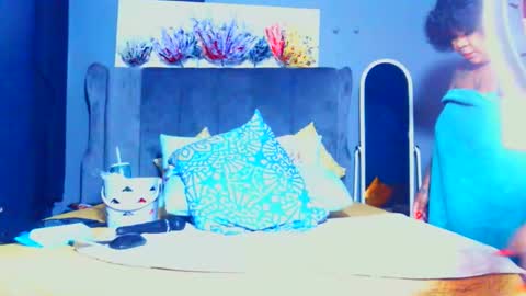 Snapshot of pearlblu38 chatting on 09.23.25 Pearl online show from 09.23.25