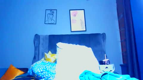 Snapshot of pearlblu38 chatting on 10.19.25 Pearl online show from 10.19.25