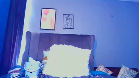 Pearl online show from 01.08.26