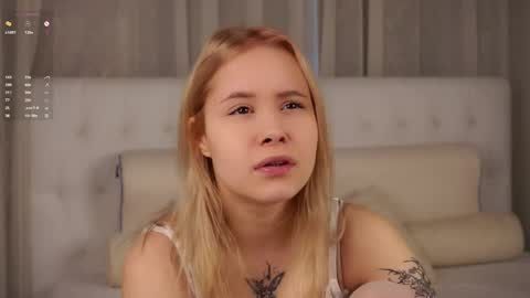 Lily online show from 04.29.26