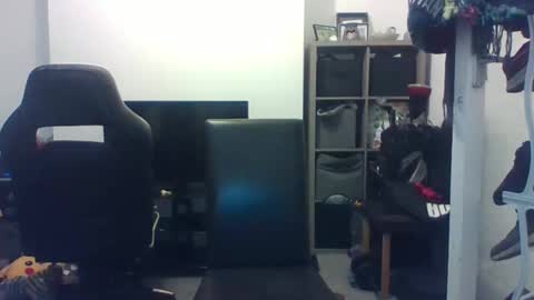 Snapshot of pedrok87 chatting on 04.11.26 pedrok87 online show from 04.11.26