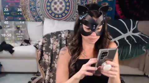 Snapshot of peekclimaxxx chatting on 12.11.24 NEXT CHILL SESH 1130 930pm -ish PEEK online show from 12.11.24