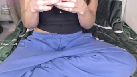 Snapshot of peekclimaxxx chatting on 02.08.25 NEXT CHILL SESH 1130 930pm -ish PEEK online show from 02.08.25