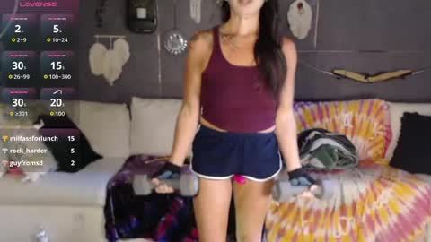 Snapshot of peekclimaxxx chatting on 09.23.25 NEXT CHILL SESH 1130 930pm -ish PEEK online show from 09.23.25