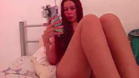 Snapshot of pelirroja_sexy chatting on 04.05.26 pelirroja_sexy online show from 04.05.26