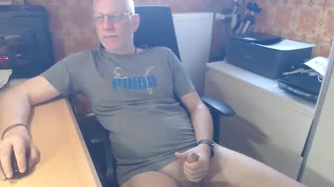 Pemue65 online show from 04.30.26