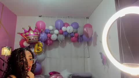 peneelopeecute online show from 12.14.24