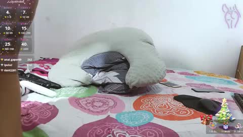 penelope_29 online show from 11.17.25