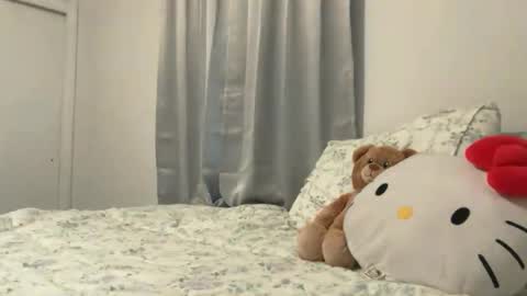 penelopeinwonderland online show from 05.08.26