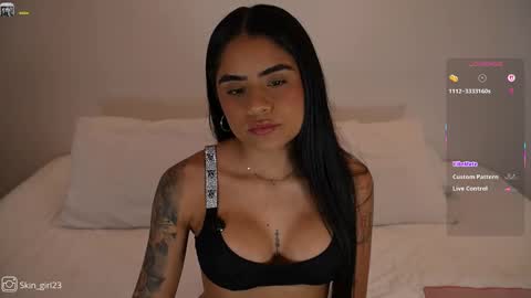 Snapshot of penelopesexx_ chatting on 10.17.25 penelopesexx_ online show from 10.17.25