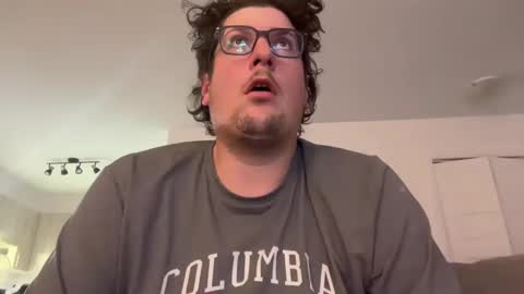 Snapshot of penisdansvulve chatting on 12.26.24 randysavage online show from 12.26.24