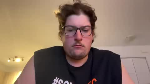 Snapshot of penisdansvulve chatting on 02.25.25 randysavage online show from 02.25.25