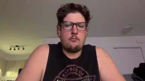 Snapshot of penisdansvulve chatting on 11.23.25 randysavage online show from 11.23.25