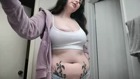 Snapshot of pennybabyy chatting on 02.19.26 Penny Lane online show from 02.19.26