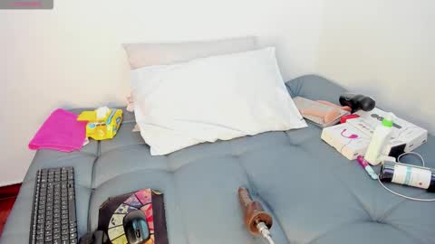   online show from 03.10.26