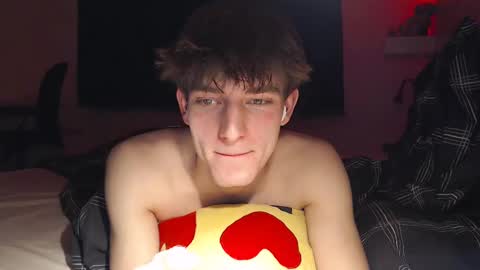 Snapshot of pepito1083 chatting on 01.03.25 cutebelgianboy online show from 01.03.25