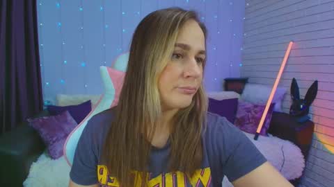 Snapshot of pepper_cat chatting on 03.01.25 Dia online show from 03.01.25