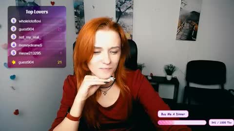 Snapshot of peppymia chatting on 11.28.25 Mia online show from 11.28.25