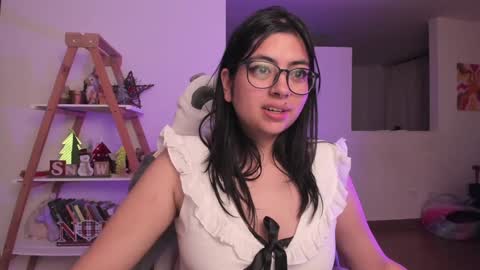 Sarah Ana Banana online show from 01.02.25