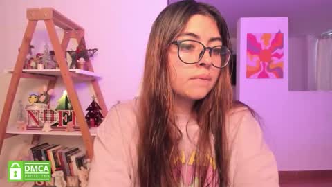 Sarah Ana Banana online show from 12.17.25