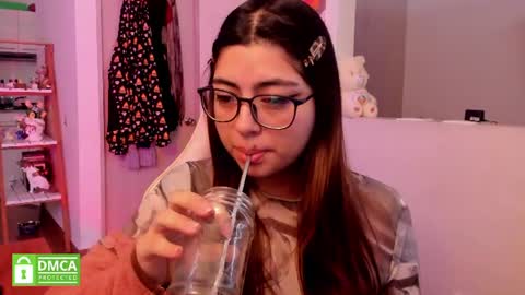 Sarah Ana Banana online show from 06.24.26