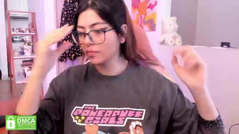 Sarah Ana Banana online show from 06.25.26