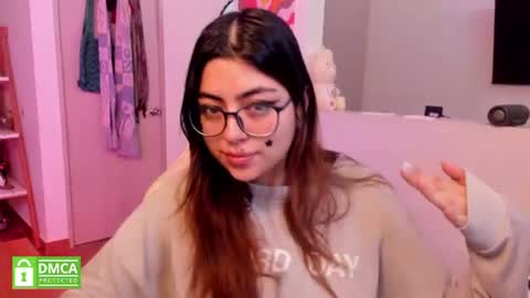 Sarah Ana Banana online show from 07.16.26