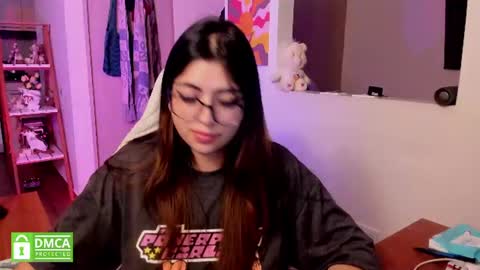 Sarah Ana Banana online show from 07.22.26