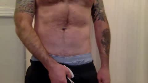 Snapshot of perfectfit1990 chatting on 12.06.24 perfectfit1990 online show from 12.06.24