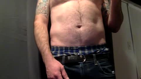 Snapshot of perfectfit1990 chatting on 12.22.24 perfectfit1990 online show from 12.22.24