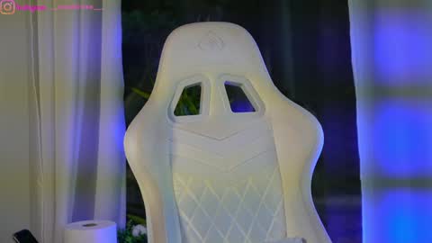 Dee online show from 01.22.25