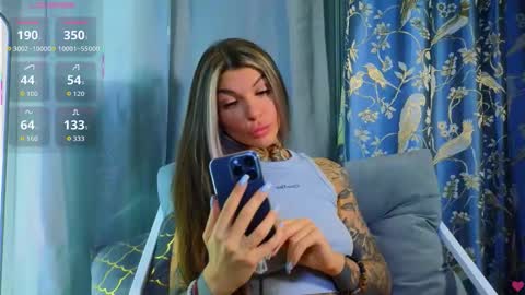 Snapshot of perfecttbaby77n chatting on 10.04.25 Anna online show from 10.04.25