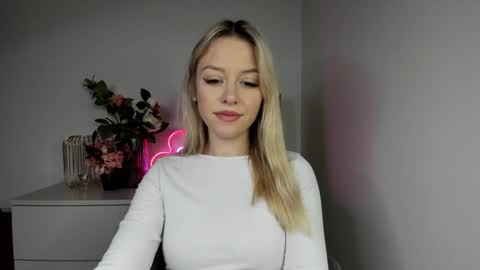 Snapshot of perfectxcindy chatting on 12.29.24 Cindy online show from 12.29.24