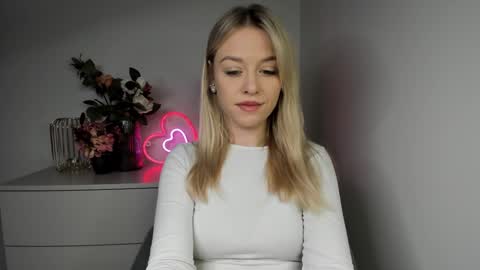 Snapshot of perfectxcindy chatting on 01.08.25 Cindy online show from 01.08.25