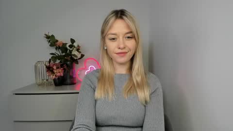 Snapshot of perfectxcindy chatting on 01.09.25 Cindy online show from 01.09.25