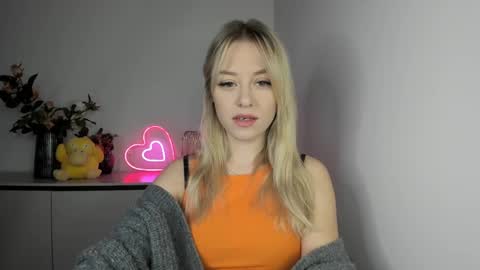 Snapshot of perfectxcindy chatting on 02.13.25 Cindy online show from 02.13.25