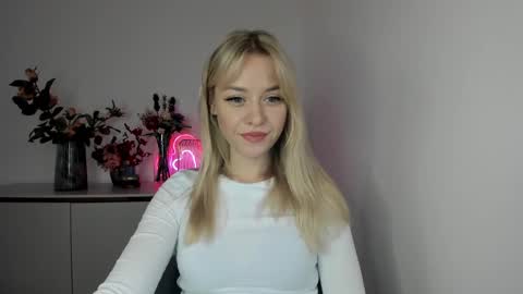 Snapshot of perfectxcindy chatting on 02.26.25 Cindy online show from 02.26.25