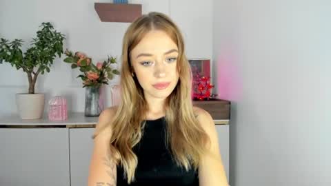 Snapshot of perfectxcindy chatting on 07.31.26 Cindy online show from 07.31.26