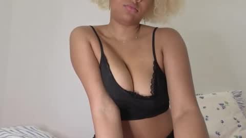 perkyamberxx online show from 05.02.26