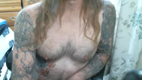 Snapshot of perkymalenipples chatting on 02.22.25 perkymalenipples online show from 02.22.25