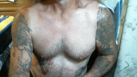 Snapshot of perkymalenipples chatting on 09.21.25 perkymalenipples online show from 09.21.25