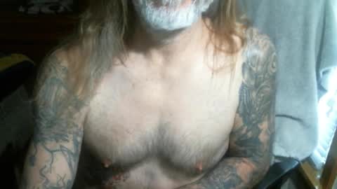 Snapshot of perkymalenipples chatting on 02.21.26 perkymalenipples online show from 02.21.26