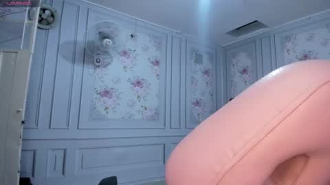 PERLA online show from 03.04.25