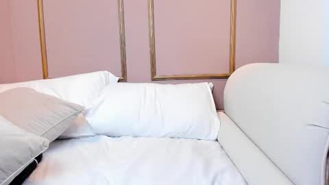 PerlaPreciosa online show from 10.28.25