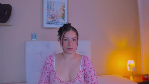 Marie online show from 04.23.26